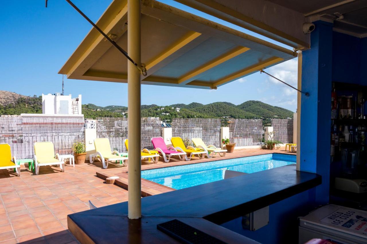 Hostal Ferrer San Antonio  Exterior photo