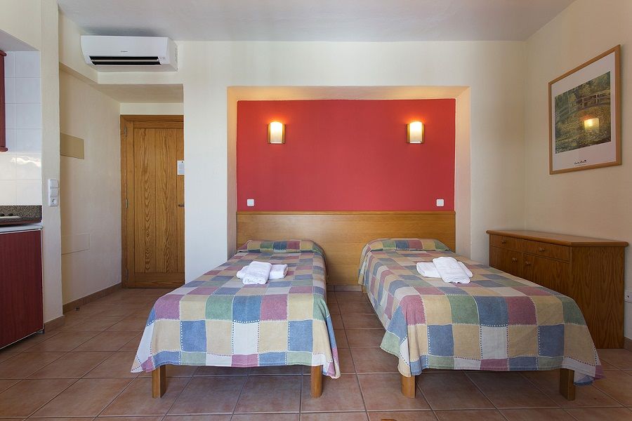 Hostal Ferrer San Antonio  Exterior photo
