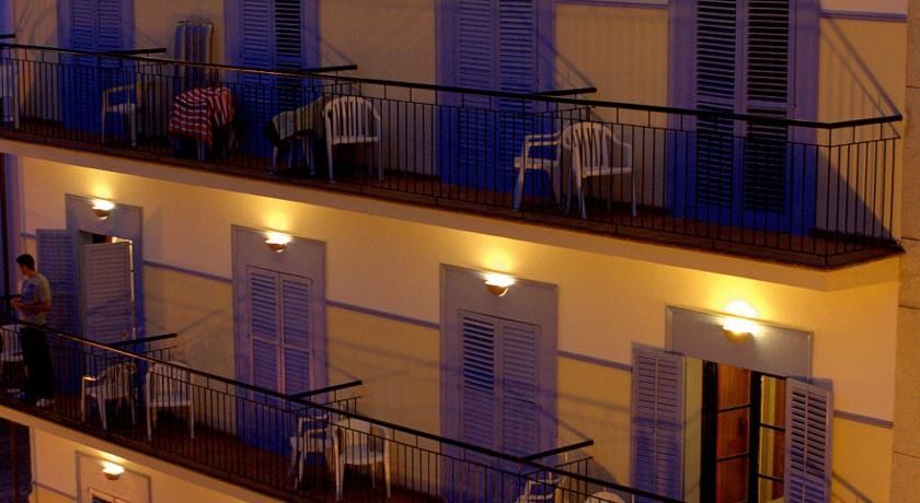 Hostal Ferrer San Antonio  Exterior photo